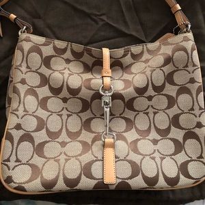 COACH purse. Brand new!!